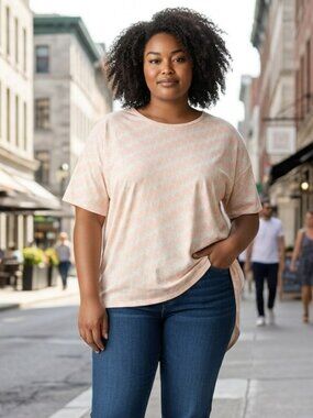 New LuLaRoe Irma Medium Pink Peacock Feather Print Short Sleeve T Shirt Top